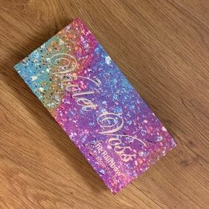 Full size violet Voss rainbow palette